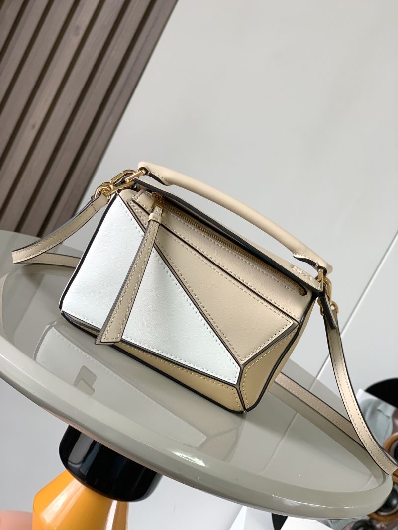 Loewe Puzzle Bags